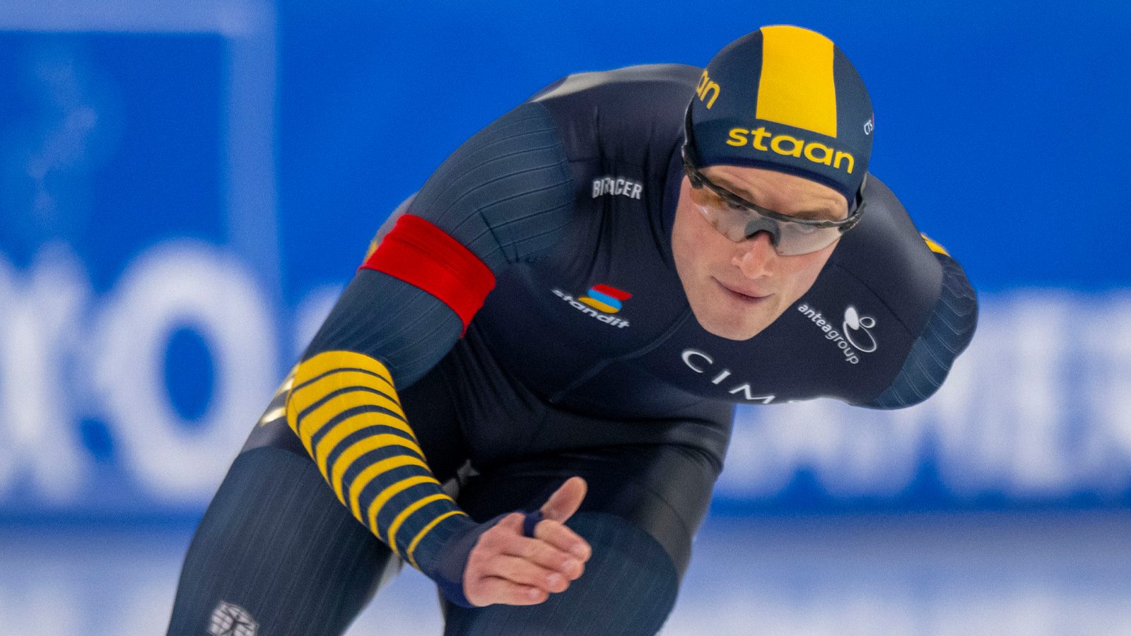 Dik PR en 11e plek voor Jur Veenje op WCKT-1500m